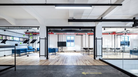 Grand Garage