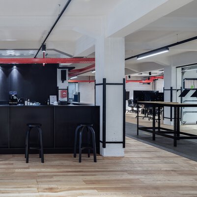 Grand Garage