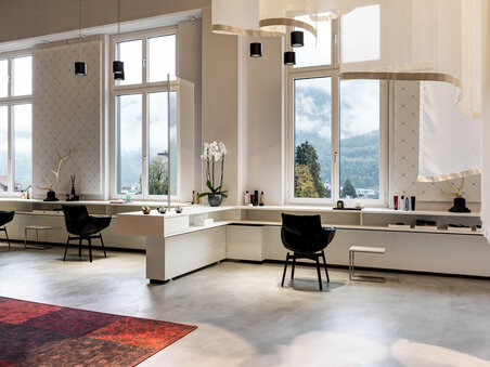 James Good Coiffeur Lounge