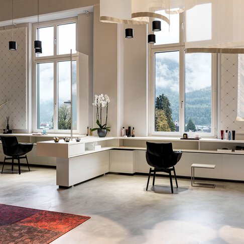 James Good Coiffeur Lounge