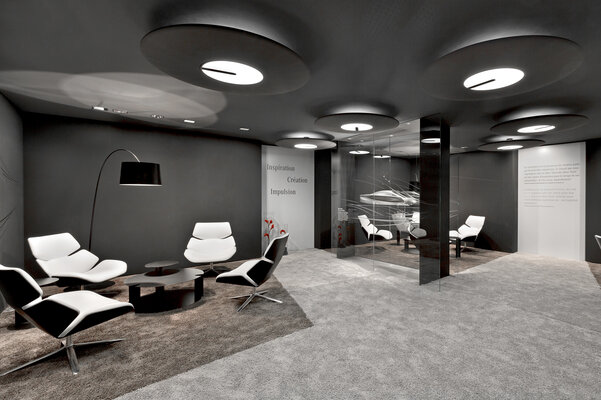 MERCEDES BENZ Lounge