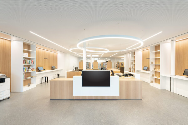 Staatsarchiv und Kantonsbibliothek