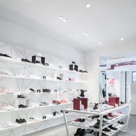Humanic Premium Store