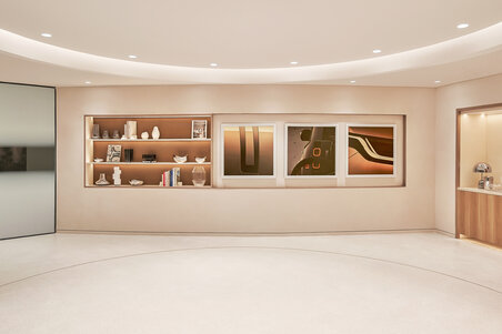 Land Rover Showroom, Hanoi