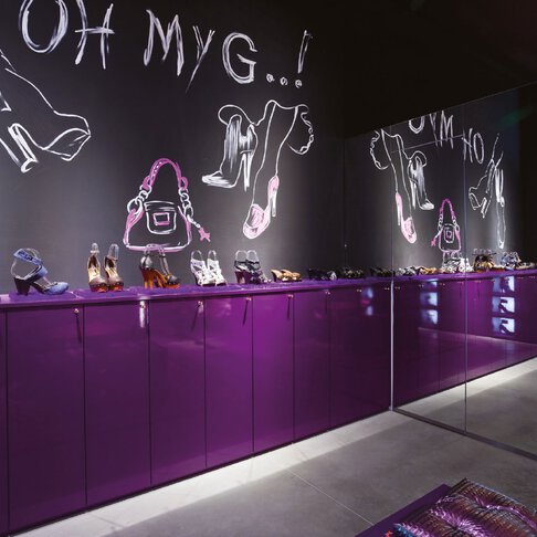 OMG! SHOE STORE