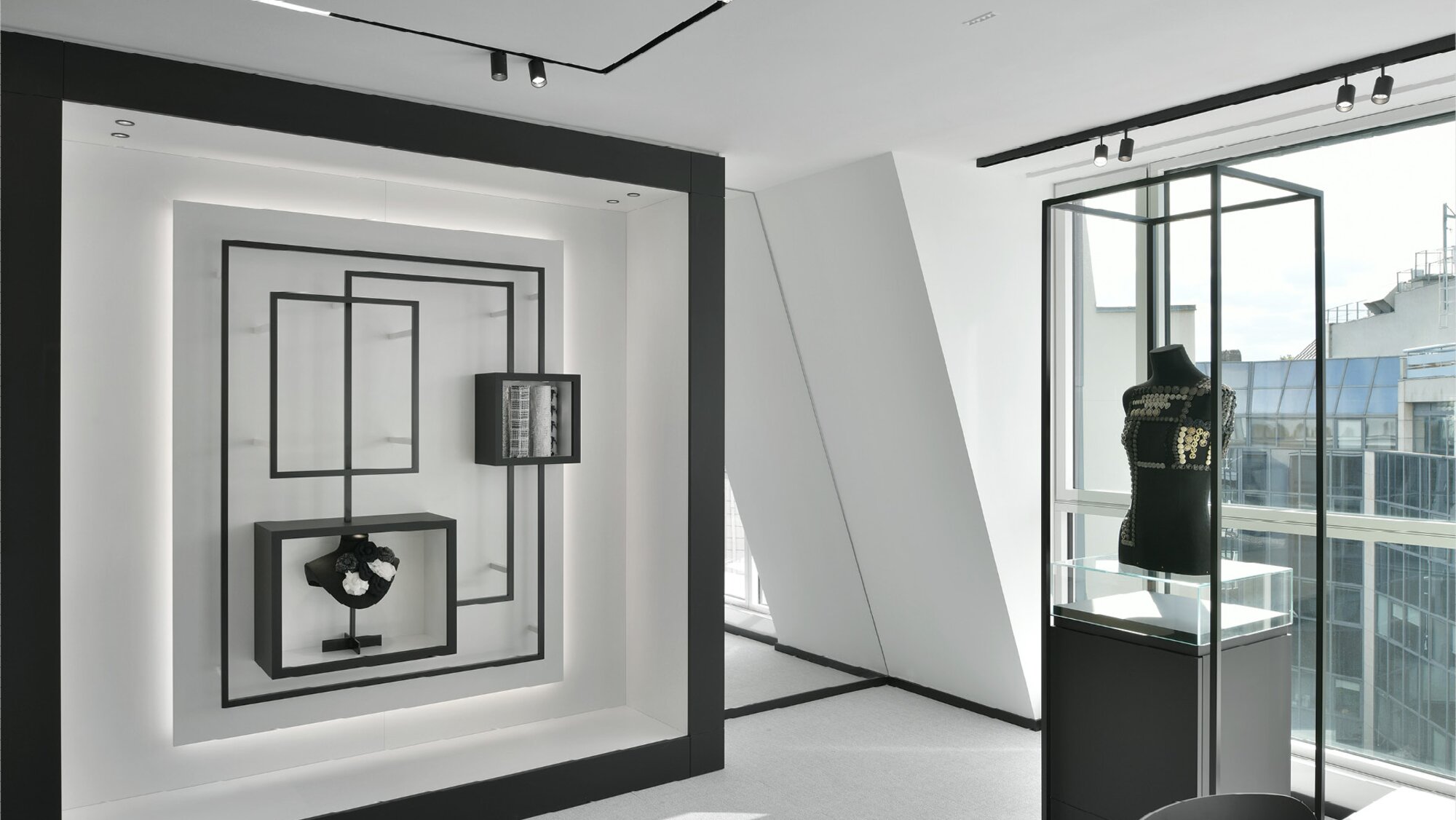 MOVE IT SYSTEM 25 - Everything on track - Luminaire | XAL