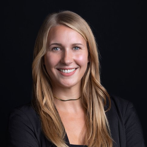 Lena Wanka, Back Office
