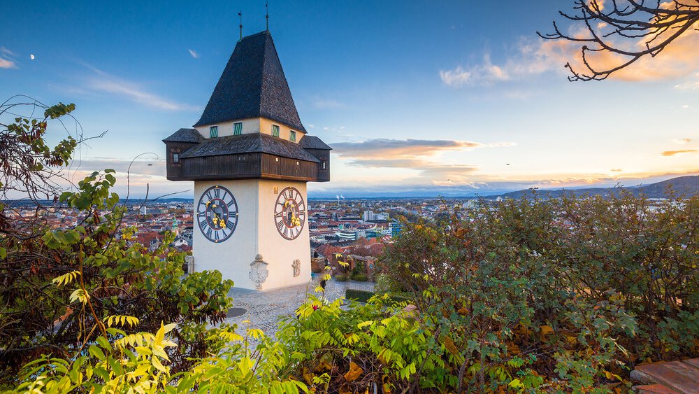 Uhrturm | © Shutterstock